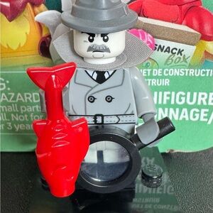 LEGO Film Noir Detective Collectible Minifigure Series 25
